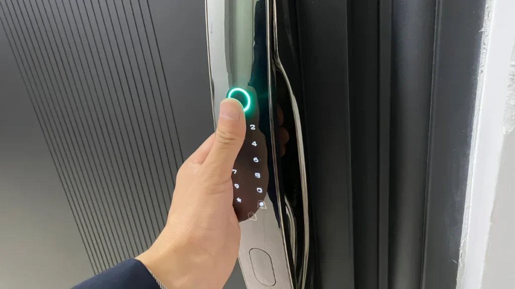 Benefits of Biometric Door Locks